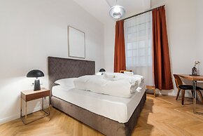 easy-flat Votiv - 153sqm Apartment with Terrace