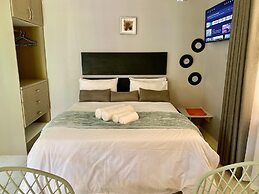Modern Studio in New Chadcombe - 2315