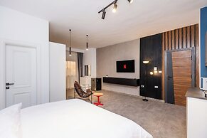 Host Prime Boutique hotel 04