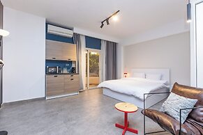 Host Prime Boutique hotel 04