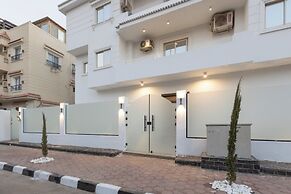 Host Prime Boutique Hotel 01