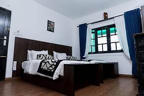 Nat City Hotel Nuwaraeliya