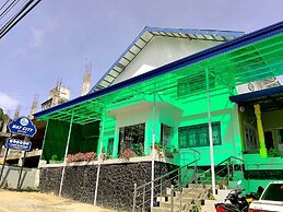 Nat City Hotel Nuwaraeliya