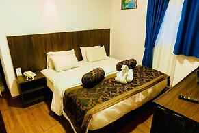 Nat City Hotel Nuwaraeliya