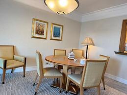 Premium SA at 4 Seasons Hotel