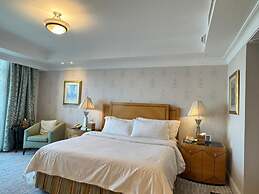 Premium SA at 4 Seasons Hotel