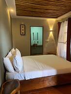 Montane Safaris Hotel Entebbe