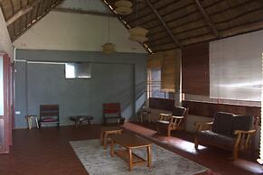 Montane Safaris Hotel Entebbe