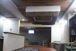 Montane Safaris Hotel Entebbe