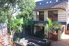 Montane Safaris Hotel Entebbe