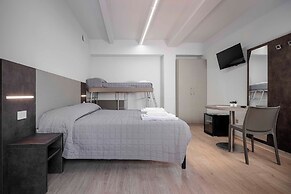 Urban Hotel