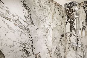 Merveil Luxury Suite - Bvd Saint Denis