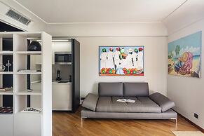 Beachfront Studio With Terrace by Wonderful Italy