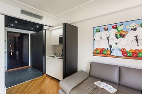 Beachfront Studio With Terrace by Wonderful Italy