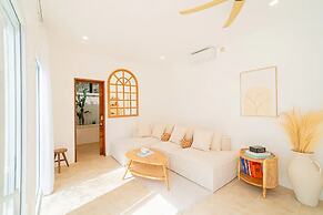 Kokomo Villas by Aayan