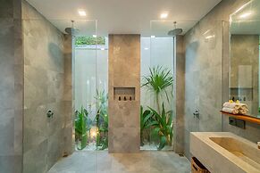 Kokomo Villas by Aayan