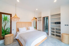 Kokomo Villas by Aayan