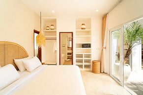 Kokomo Villas by Aayan