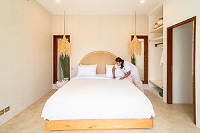 Kokomo Villas by Aayan