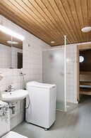 Spacious City Retreat with Private Sauna