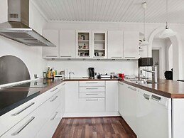 5 Star Holiday Home in Thyholm