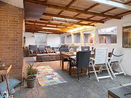 5 Star Holiday Home in Dronningmolle