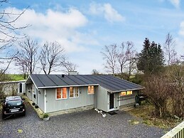 5 Star Holiday Home in Dronningmolle