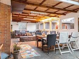 5 Star Holiday Home in Dronningmolle