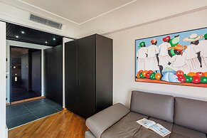 Beachfront Studio with Terrace by Wonderful Italy