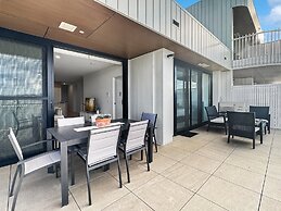 Deluxe 3-bed Unit With Views