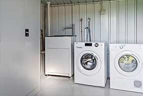 Cozy 1-bed Studio Near Cafes and Shops