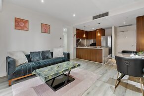 Central Southbank 1-bed Apartment