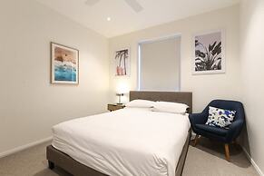 Gorgeous 2-bed Apartment By Shops
