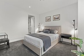 Stylish and Spacious 2-bed Apartment Melbourne