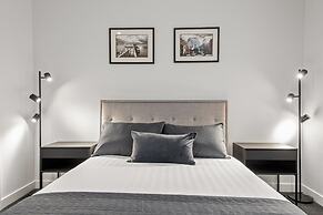 Stylish and Spacious 2-bed Apartment Melbourne