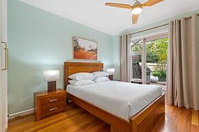 Perfect 2-bed Inner-city Home With Pool & BBQ Area