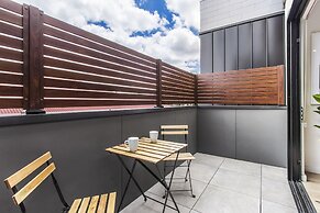 Boutique Apartment in Quiet, Sought-after Suburb