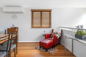 3-bed Seaside Serenity Escape at Long Beach
