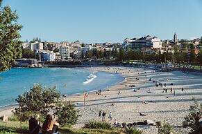 Surfie Pad 10 min Walk to Beach and Dining