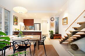 Spacious 3-bed Family House With Courtyard