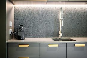 Braddon Studio With BBQ Area