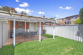 Elegant Art Semi Detached 2-bed Home