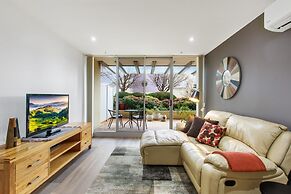 Madecomfy Spacious Canberra LI