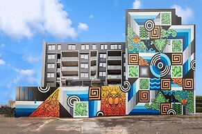 Braddon Studio: Parking & BBQ