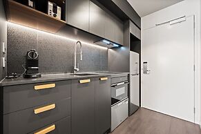 Braddon Studio: Parking & BBQ
