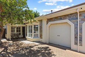 Stylish 3-bed House Close to Attractions