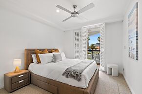 Scenic Beachside 3-bedroom With Water Views