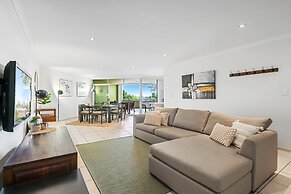 Lovely 3-bed With Alfresco Dining