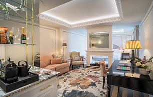 Gran Hotel Claridge Granada - Preferred Hotels & Resorts
