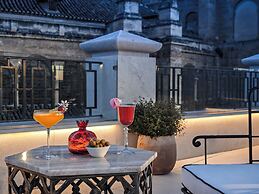 Gran Hotel Claridge Granada - Preferred Hotels & Resorts